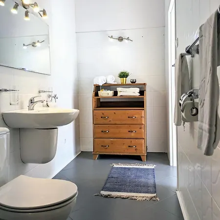 홈스테이 Sb With Sauna 코워브제크