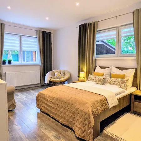 Δωμάτια σε οικογενειακή κατοικία Sb With Sauna *