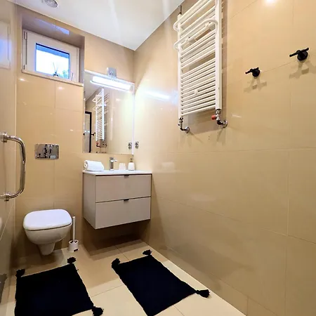 Sb With Sauna Privatunterkunft